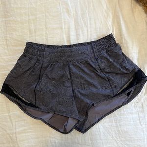 Hotty Hot Low-Rise Lined Short 2.5”